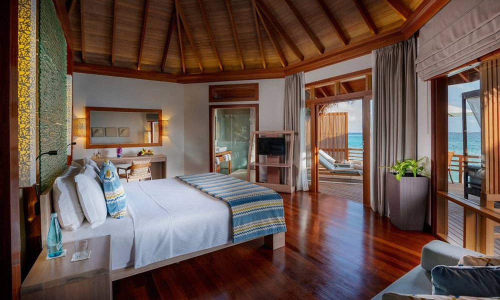 An insight into the world’s most romantic, ultra-luxe retreat in Maldives – Baros