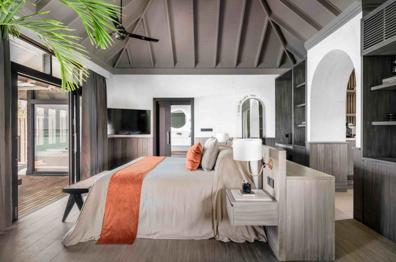 Inside a Water Villa with Pool at Sun Siyam Iru Fushi, 123 sq m over the lagoon