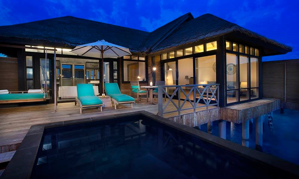 JA Manafaru: Your luxury home amidst an idyllic setting of turquoise waters, white sands, and lush vegetation