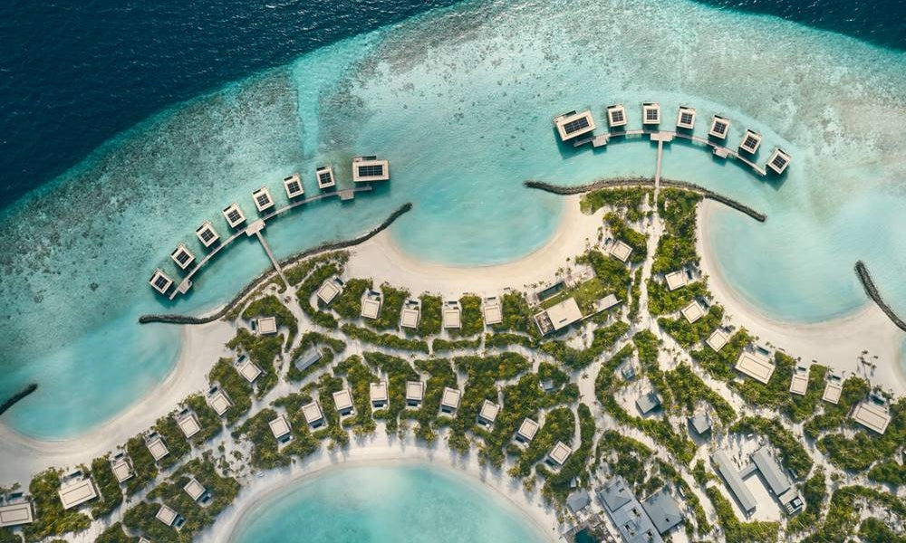 Patina Maldives Fari Islands luxury resort
