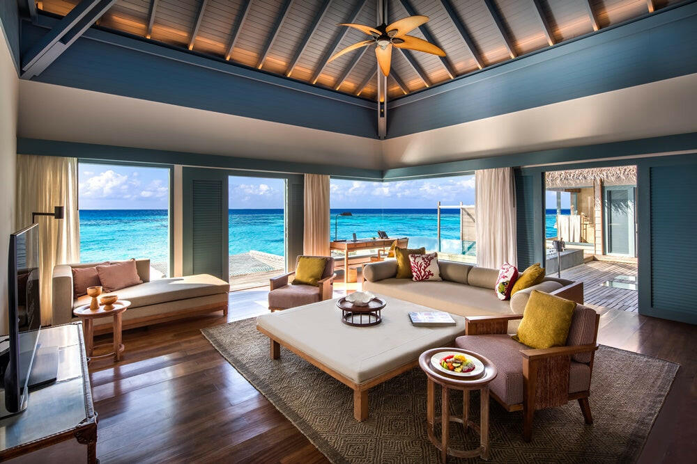 Raffles Maldives Meradhoo - Enhanced Sumptuous Escape Package