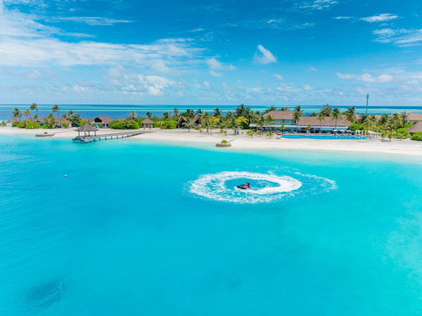 The island and its sandbank at NOOE Maldives Kunaavashi.