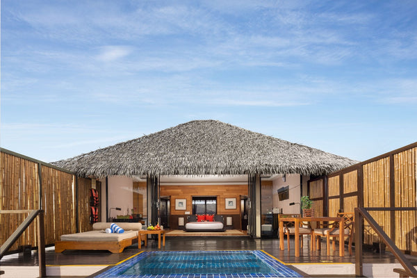 Honeymoon Villa with private pool and Jacuzzi at Adaaran Prestige Vadoo