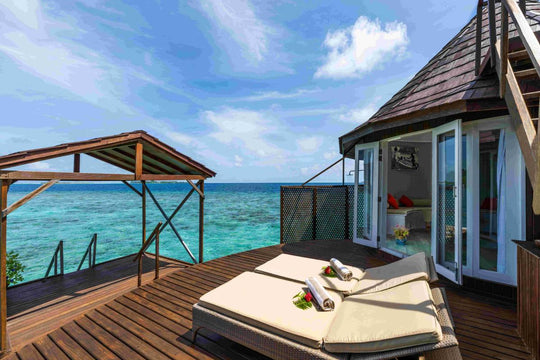 Nika Island Resort &amp; Spa
