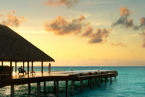 Infinity pool at the Overwater Ocean Suites, Heritance Aarah