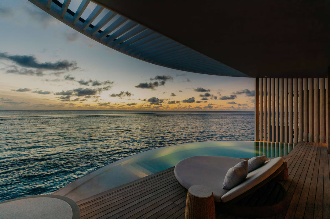 The Ritz-Carlton Maldives, Fari Islands — Ocean Pool Villa