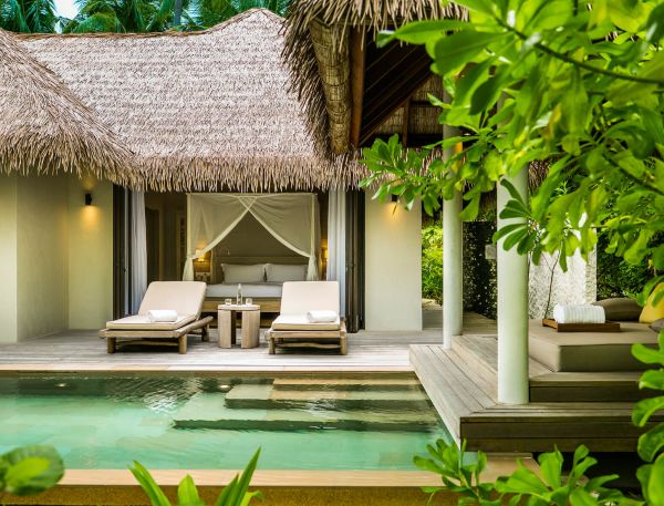 The pool of a Beach Villa with Private Pool at COMO Maalifushi.