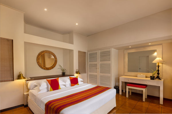 Another view of a Classic Ocean View Room at Adaaran Club Rannalhi.