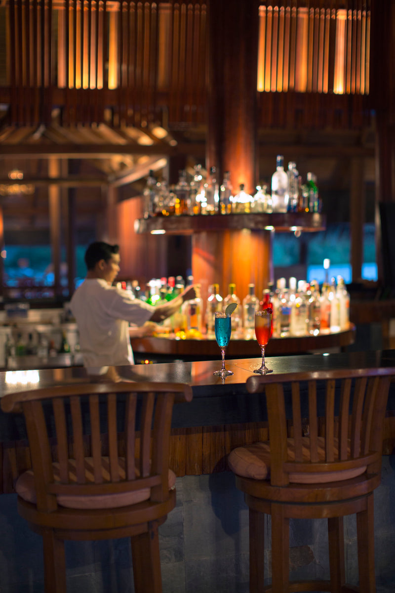 Another view of Villu Bar and Alfresco Restaurant at Medhufushi Island Resort.