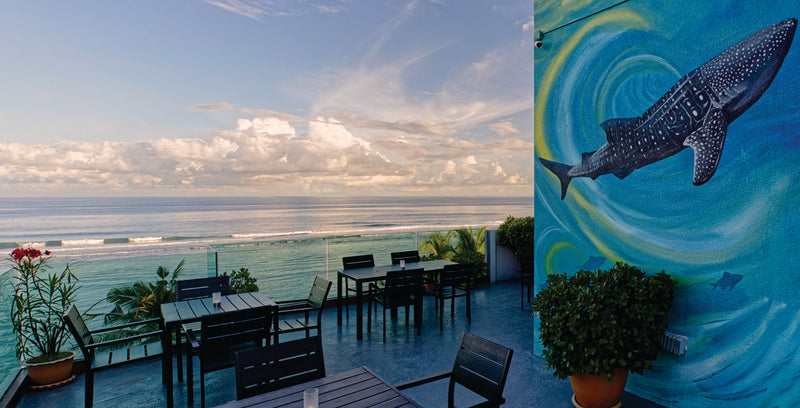 h78 Hulhumalé, North Malé Atoll: the open terrace with tables facing the sea