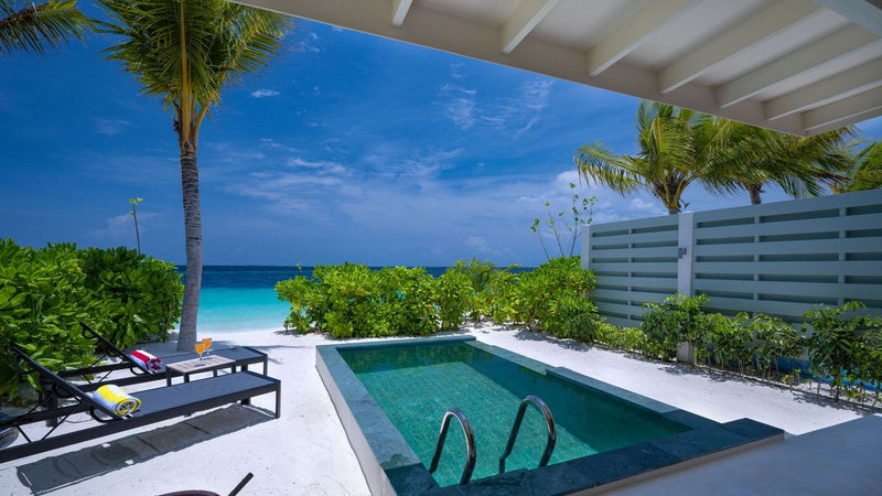 OBLU SELECT Lobigili, North Malé Atoll: the private pool of a SunNest Beach Pool Villa, facing the beach