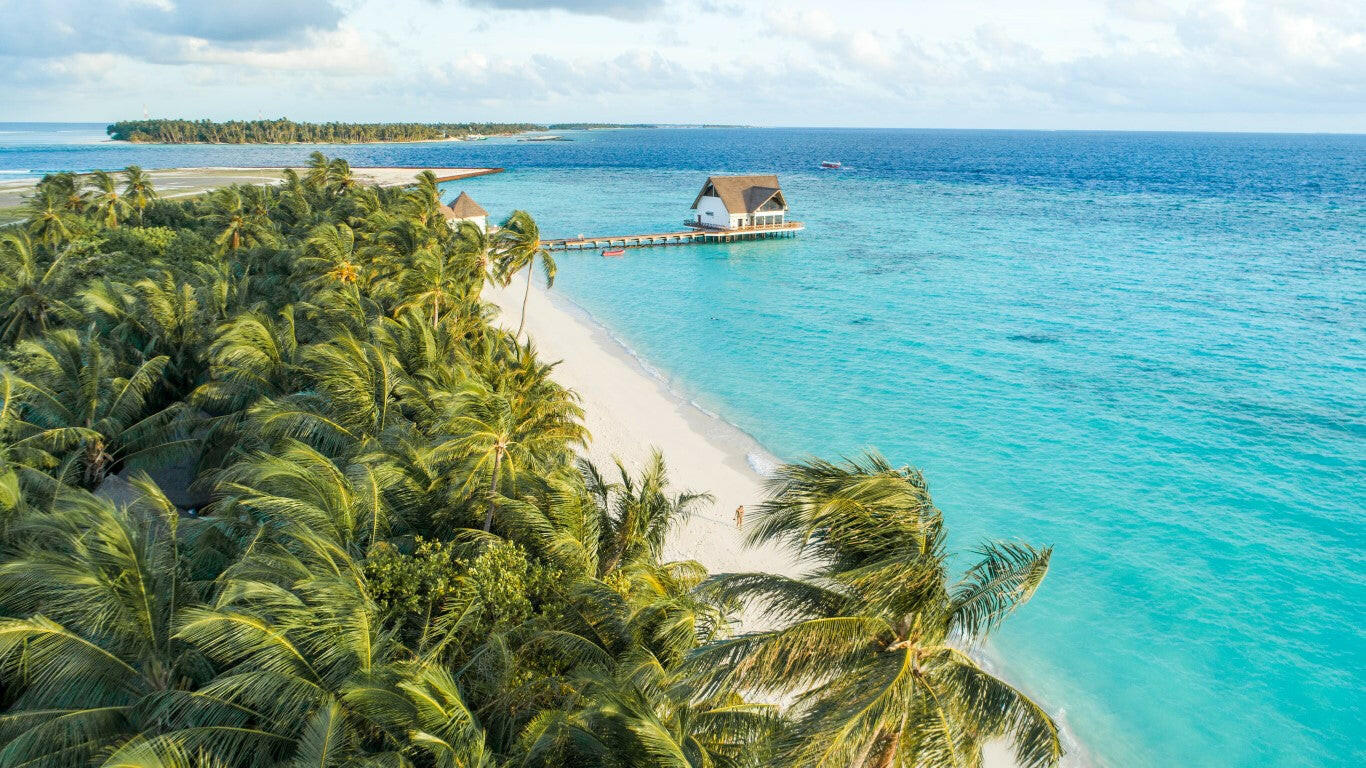 Mercure Kooddoo - 4 Nights All Inclusive.