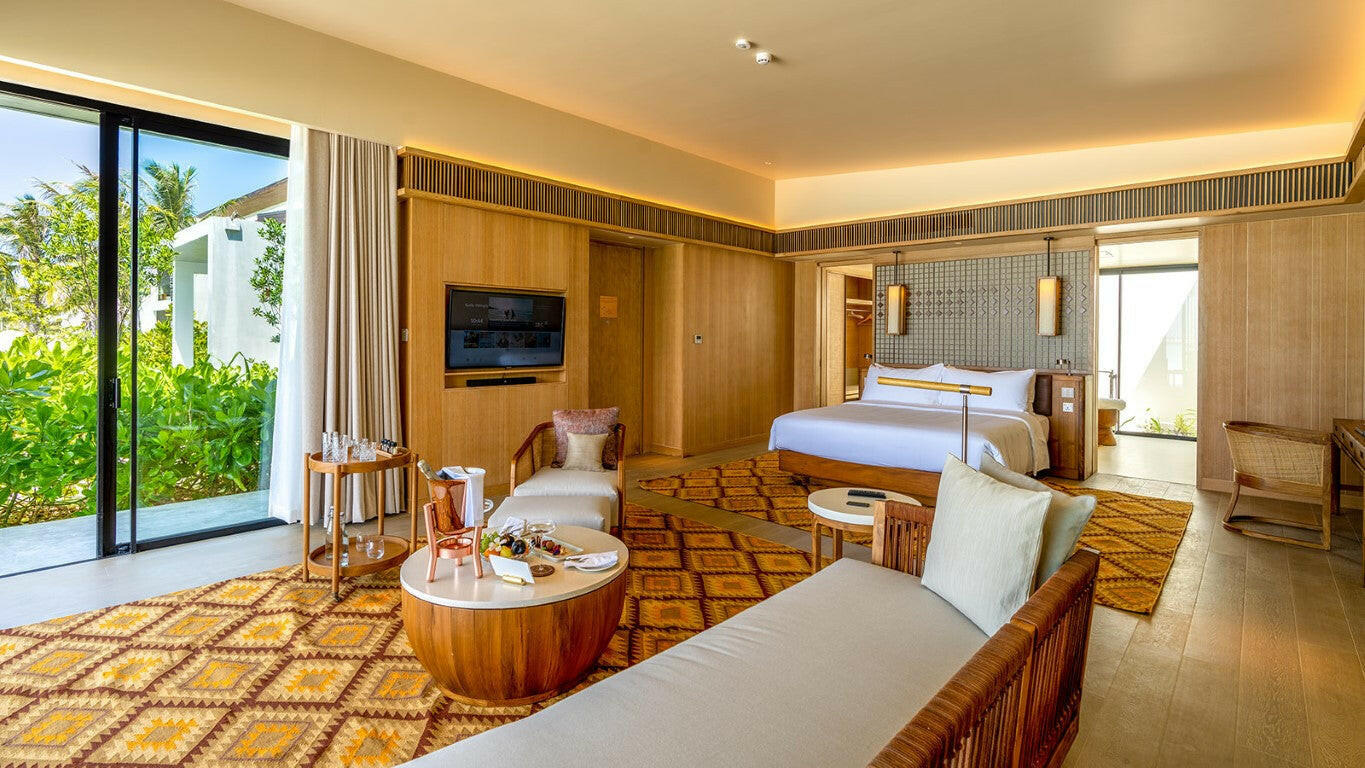 Kuda Villingili - 4 Nights Full Board.