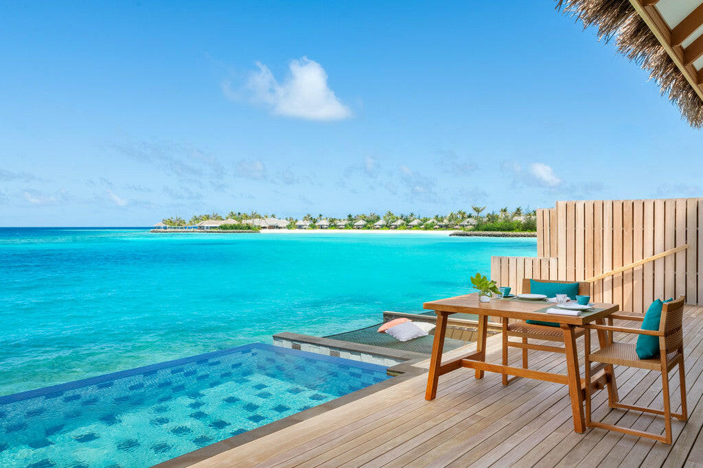 Hilton Maldives Amingiri Resort &amp; Spa, North Malé Atoll — overwater villa exterior