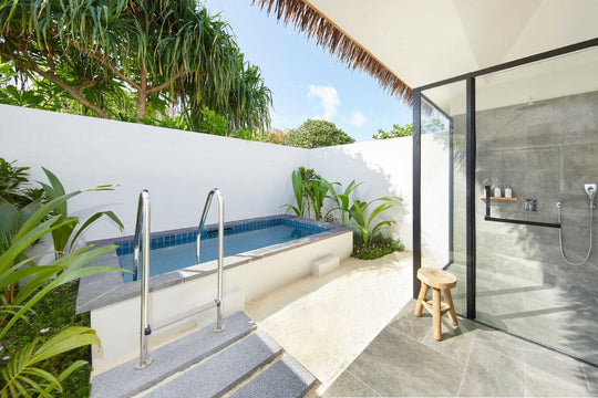 Le Méridien Maldives Resort &amp; Spa, Lhaviyani Atoll — beach villa exterior