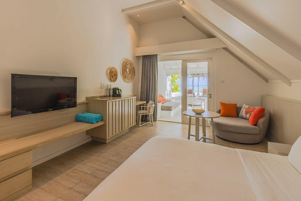 Lux* South Ari - 3 Nights with breakfast.